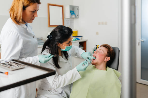 Best Emergency Treatment for Toothache in Newark, IL